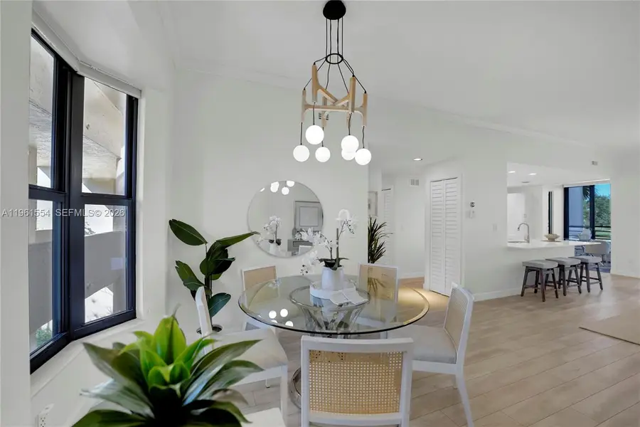 7460 La Paz Blvd #202, Boca Raton, FL 33433 - Image #2