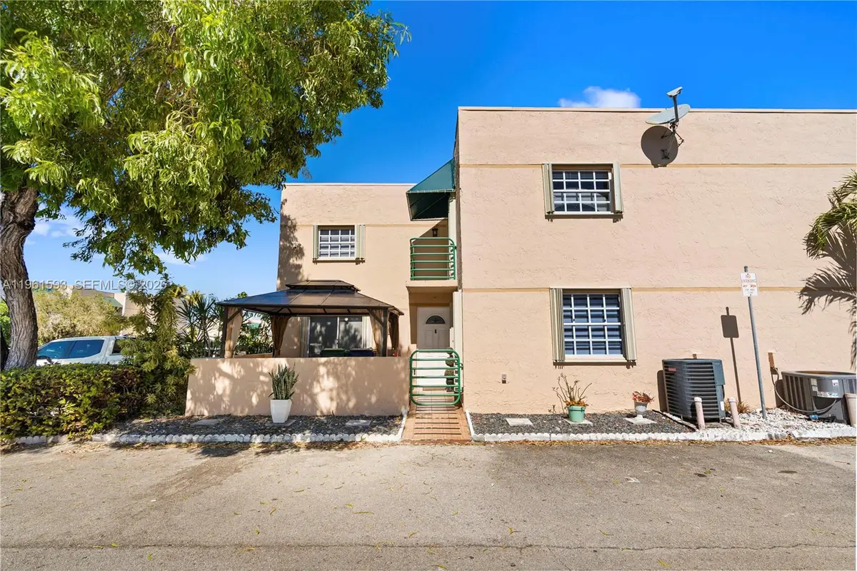 11860 SW 18th Ter #103, Miami, FL 33175 - #1