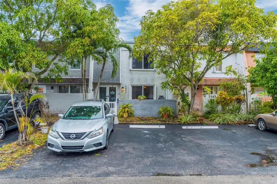 7345 NW 75th St, Tamarac, FL 33321 - Image #2