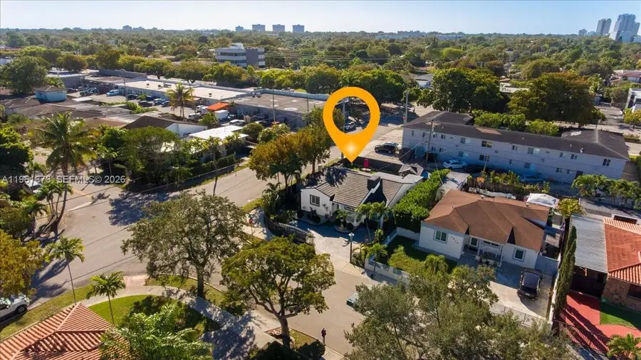 2400 SW 21st Ter, Miami, FL 33145 - #2