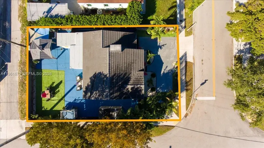 2400 SW 21st Ter, Miami, FL 33145 - #3