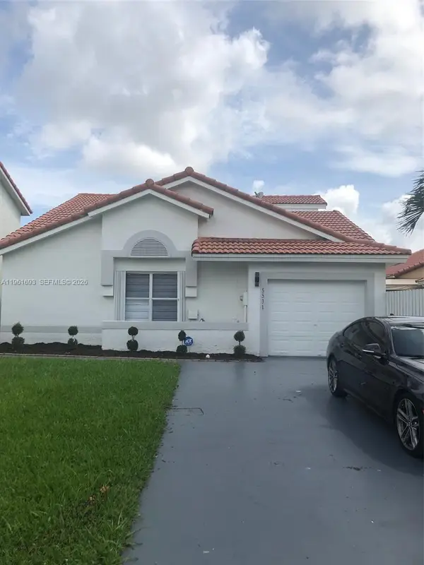 5531 NW 188th St, Miami Gardens, FL 33055