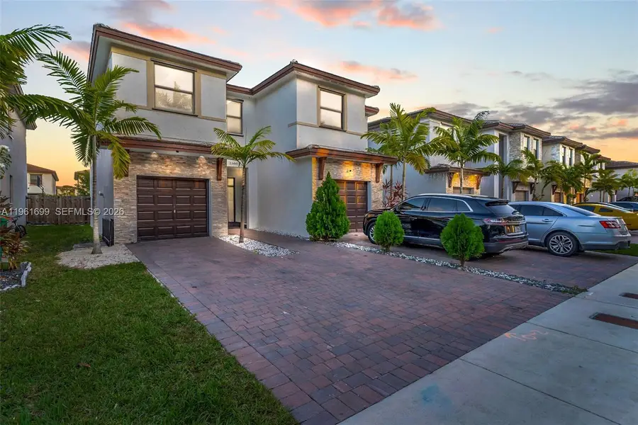 25447 SW 109th Ave, Homestead, FL 33032 - #2