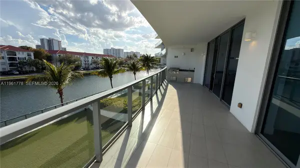 3250 NE 188th St #204, Aventura, FL 33180