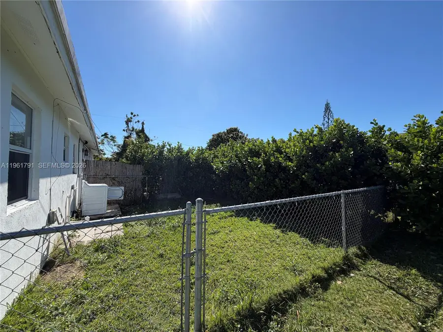11700 SW 221st St, Miami, FL 33170 - Image #3