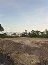 946 Columbus Blvd, Lehigh Acres, FL 33974