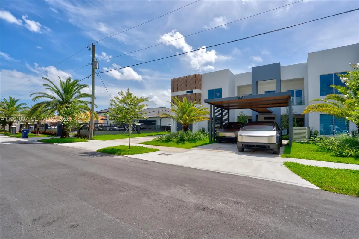 3951 SW 138th Ave, Miami, FL 33175 - #1