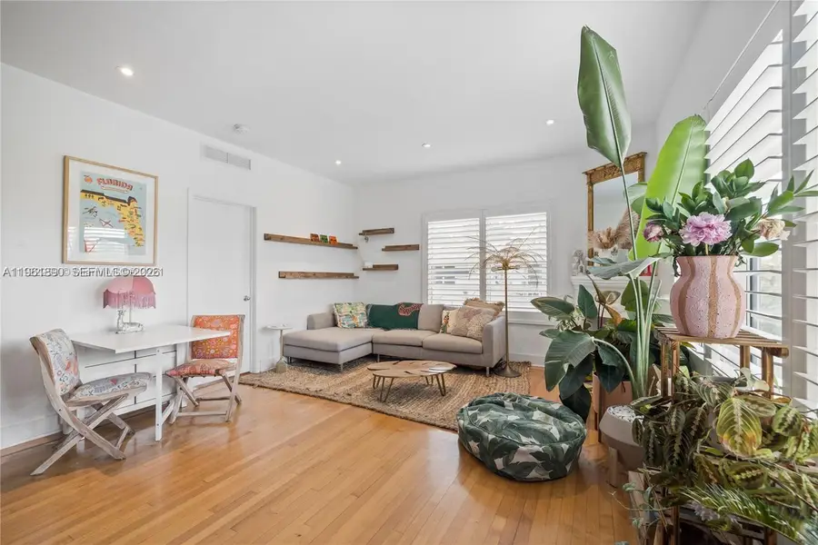 935 10th St #3, Miami Beach, FL 33139 - Image #2