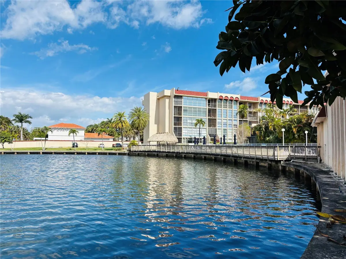 2001 Atlantic Shores Blvd #409, Hallandale Beach, FL 33009 - #1