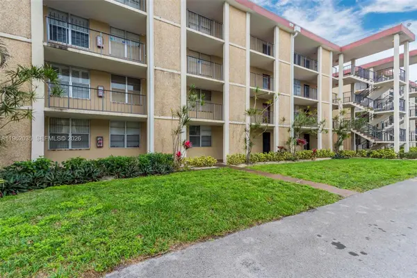 2649 NW 48th Ter #130, Lauderdale Lakes, FL 33313