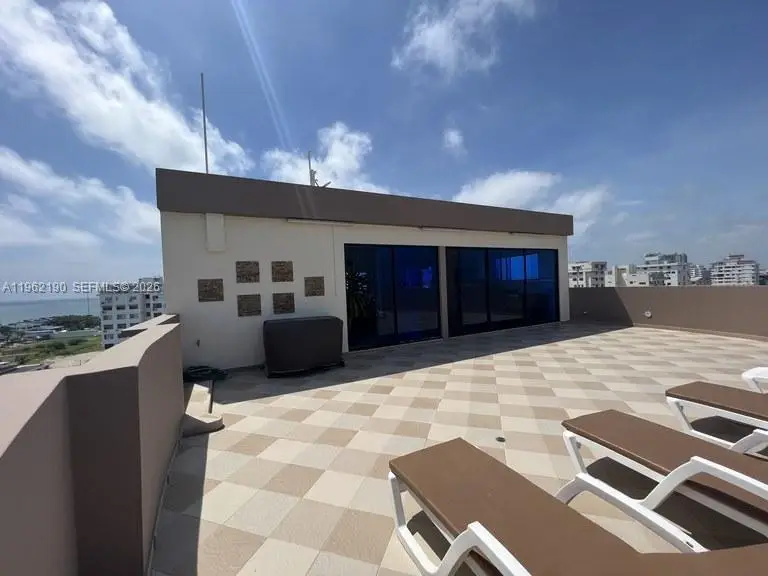 s/n Enriquez Gallo #PH, Hollins, OS 240205 - #2