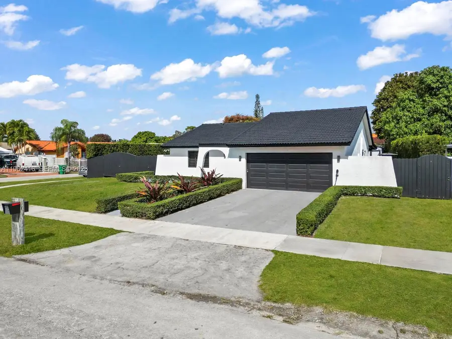 13421 SW 52nd St, Miami, FL 33175 - #3