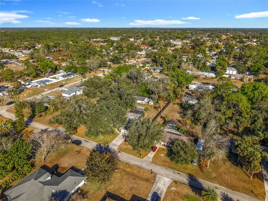 216 Greenwood, Lehigh Acres, FL 33936 - Image #3