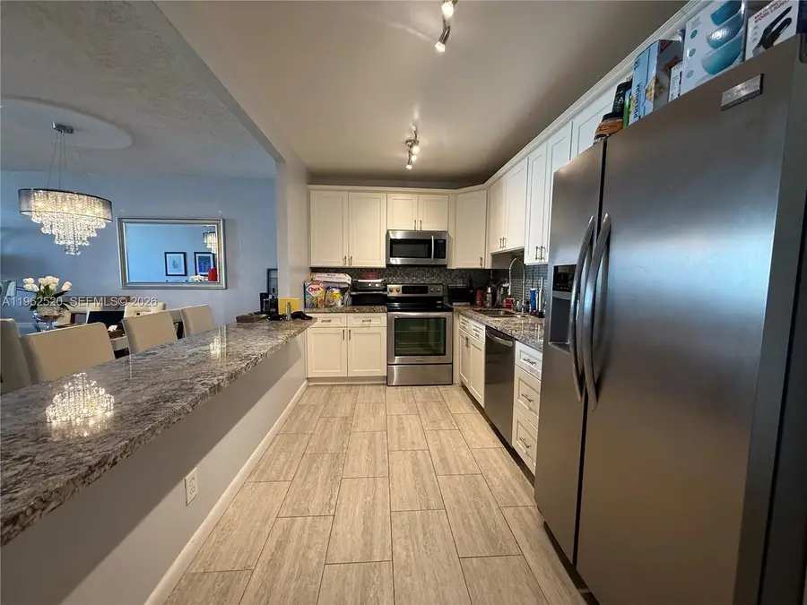 19370 Collins Ave #1022, Sunny Isles Beach, FL 33160 - #3