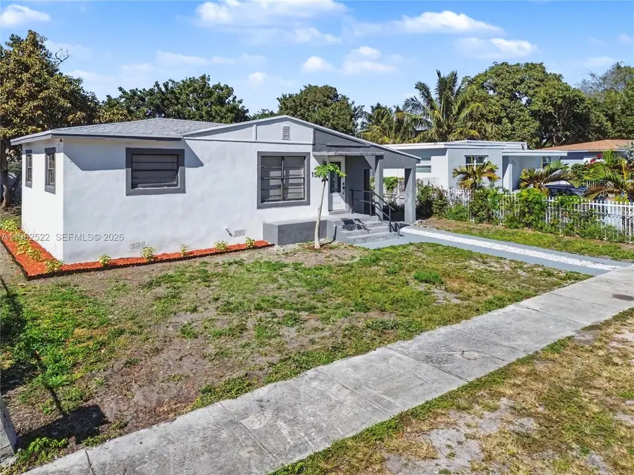 15694 NE 10th Ct, North Miami Beach, FL 33162 - Image #3