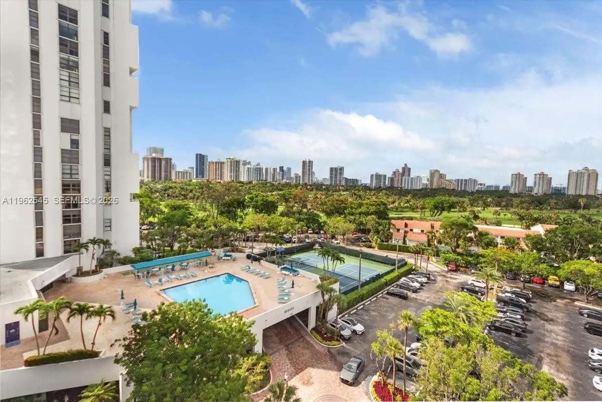 20225 NE 34th Ct #917, Aventura, FL 33180 - Image #1