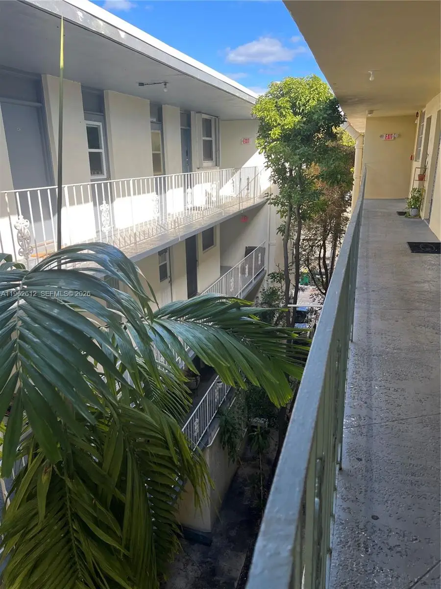 915 Jefferson Ave #4F, Miami Beach, FL 33139 - Image #2