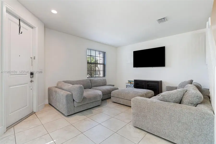 24981 SW 114th Ct, Homestead, FL 33032 - Image #3