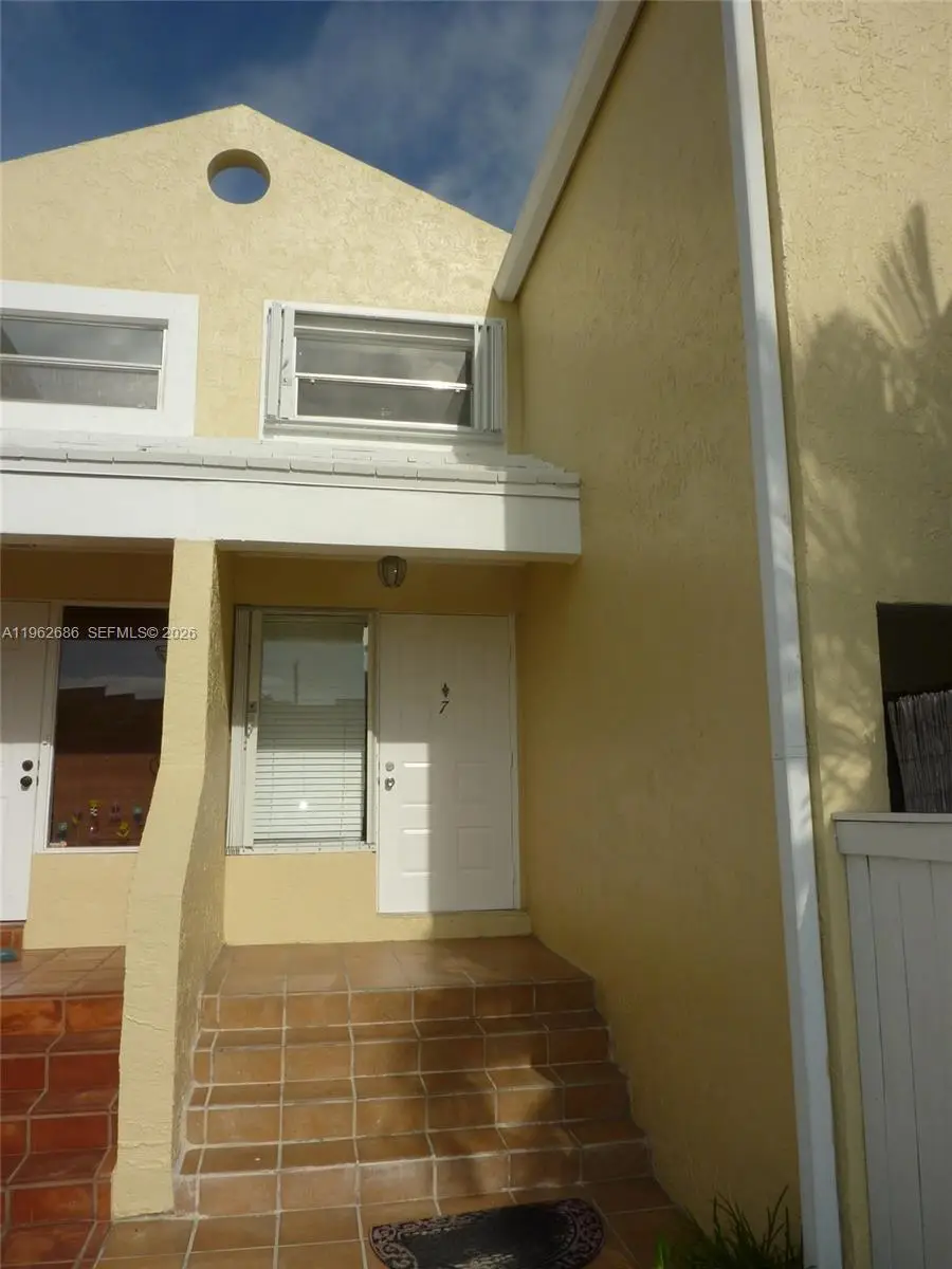 4535 SW 68th Ct Cir #7, Miami, FL 33155 - Image #1
