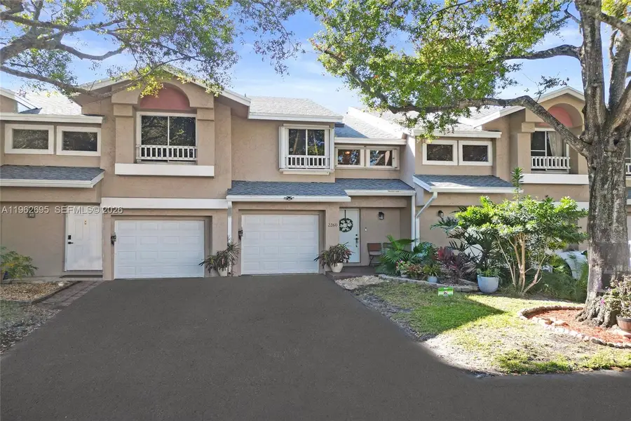 2260 W Discovery Cir W, Deerfield Beach, FL 33442 - #2