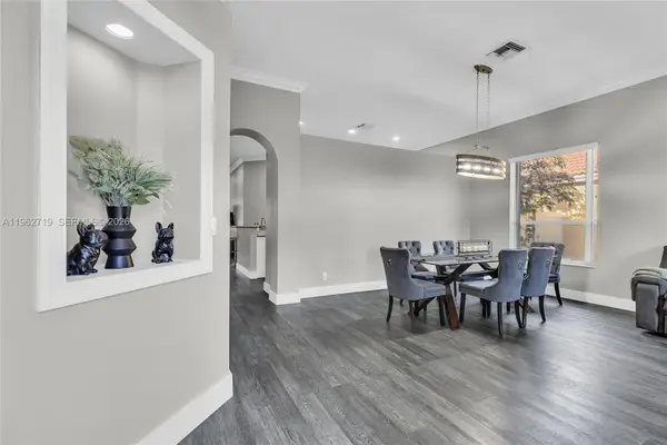 14325 NW 14th Ct, Pembroke Pines, FL 33028