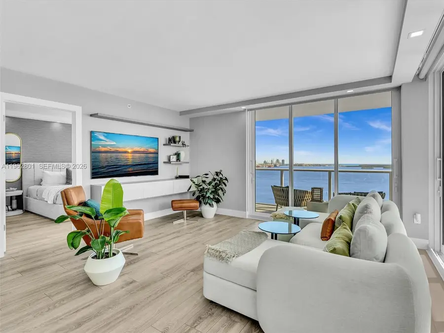1155 Brickell Bay Dr #2011, Miami, FL 33131 - #3