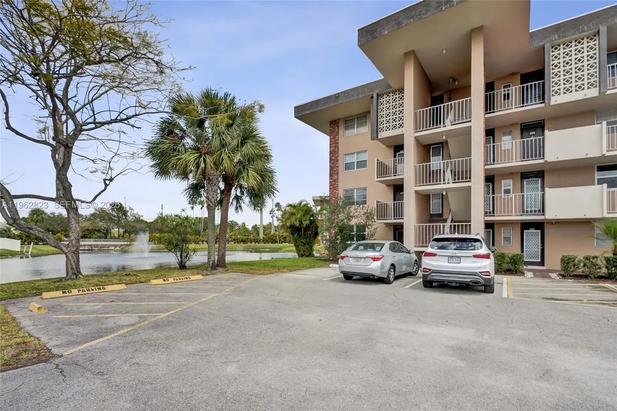 3051 NW 46th Ave #101, Lauderdale Lakes, FL 33313 - #1