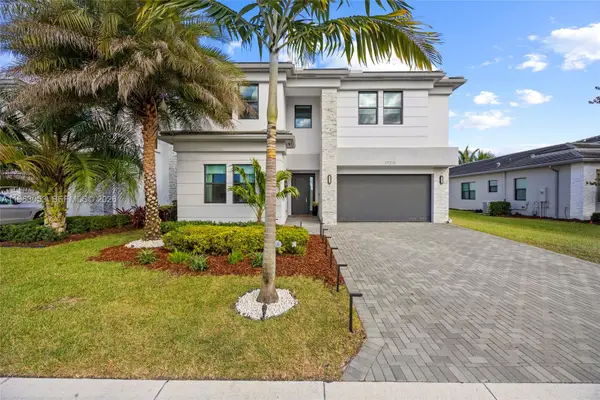 17210 Blue Bayou Dr, Boca Raton, FL 33496