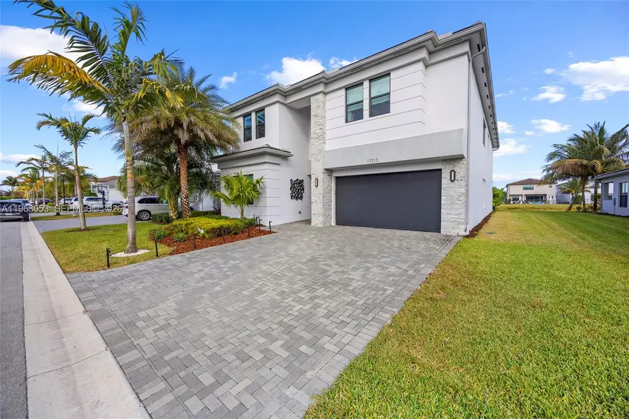 17210 Blue Bayou Dr, Boca Raton, FL 33496 - Image #3