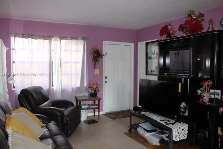 2950 NW 175th St, Miami Gardens, FL 33056 - Image #2