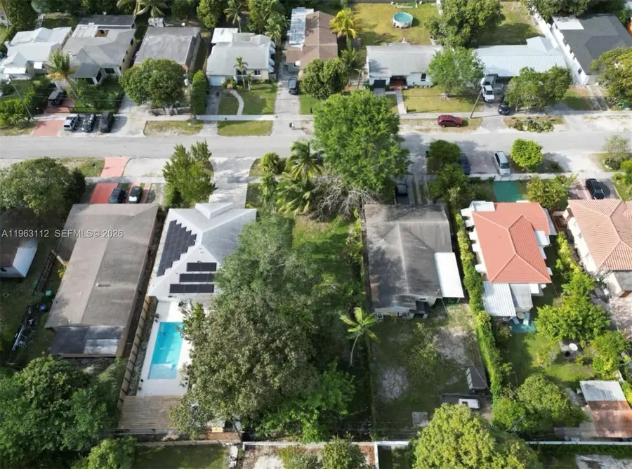 52 NE 117th St, Miami, FL 33161 - Image #2
