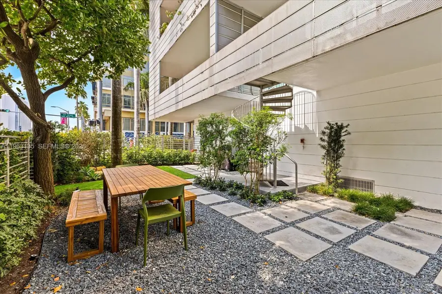 1700 Meridian Ave #203, Miami Beach, FL 33139 - Image #3