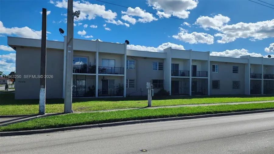 9000 SW 24th St #14C, Miami, FL 33165 - Image #2