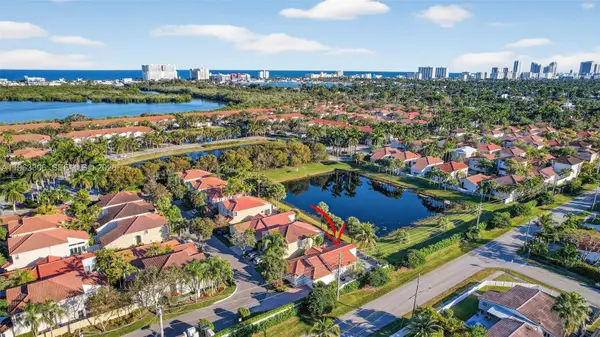 1150 Queen Palm Ct, Hollywood, FL 33019