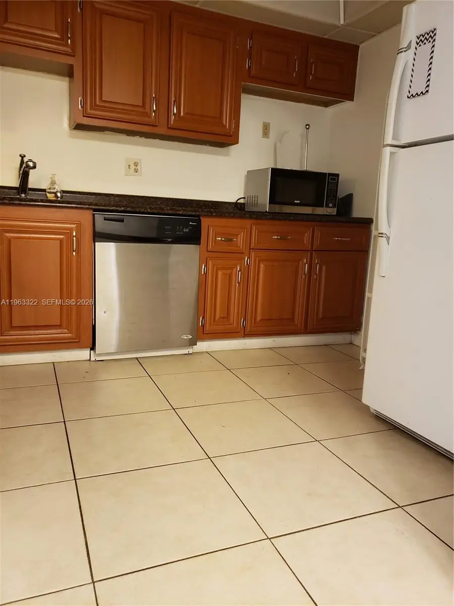 4170 Inverrary Dr #310, Lauderhill, FL 33319 - #3