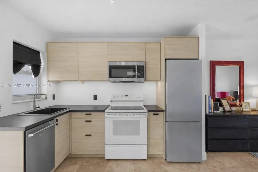 851 Meridian Ave #43, Miami Beach, FL 33139 - #2