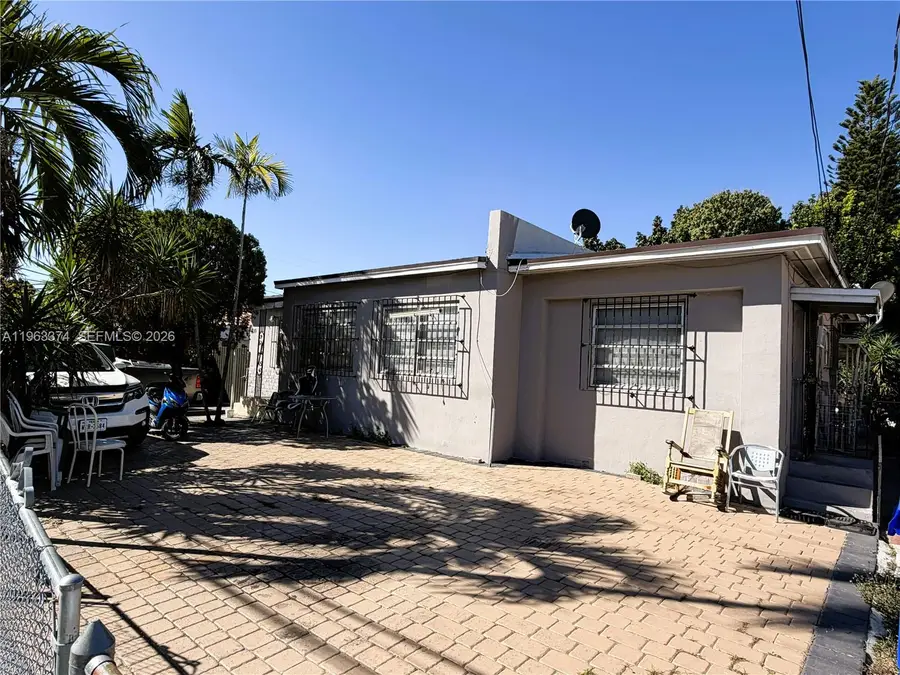 430 NW 53rd Ave, Miami, FL 33126 - #2