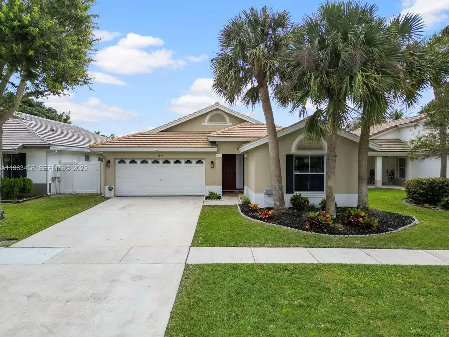 7899 Manor Forest Blvd, Boynton Beach, FL 33436 - #2