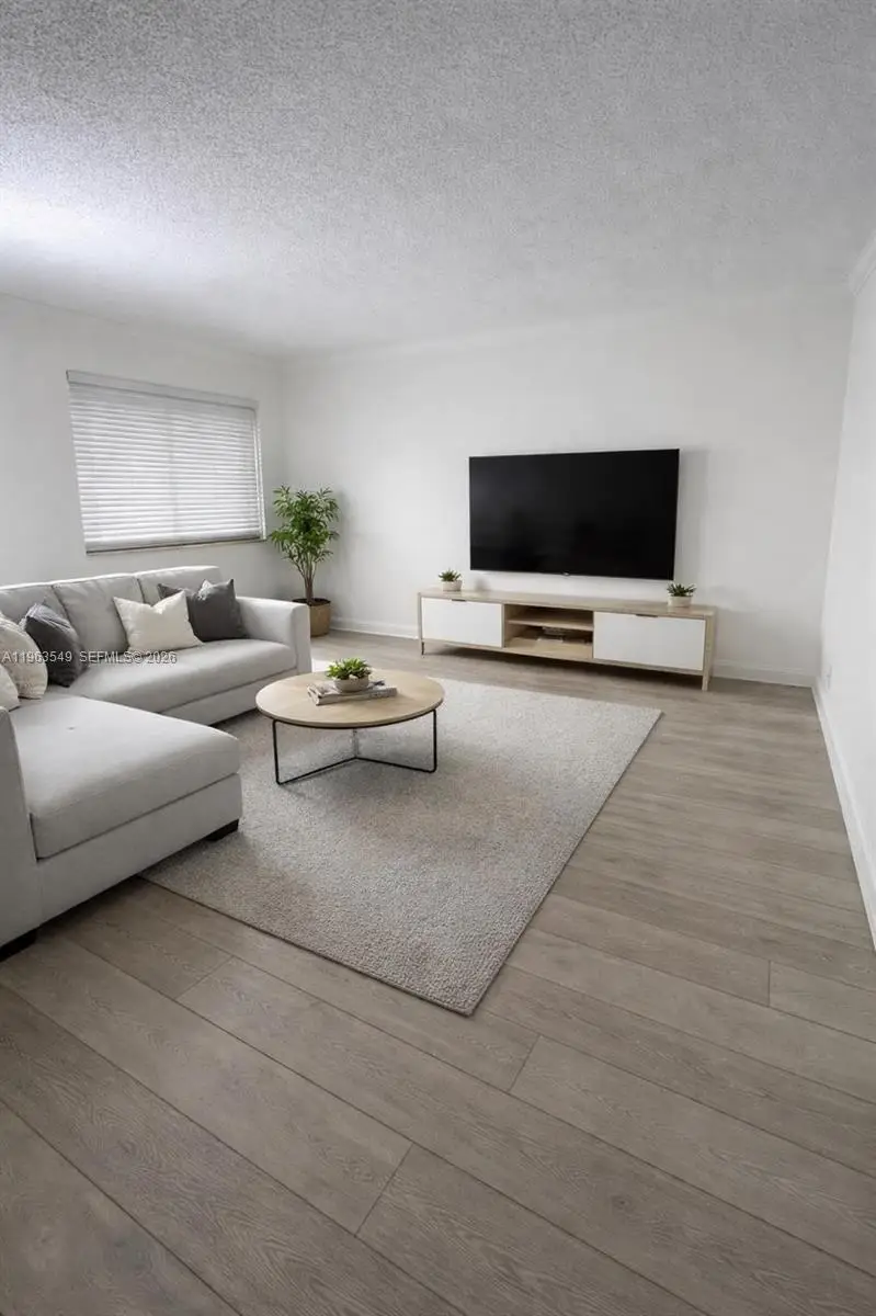 2008 N Jackson St #B4, Hollywood, FL 33020 - #2