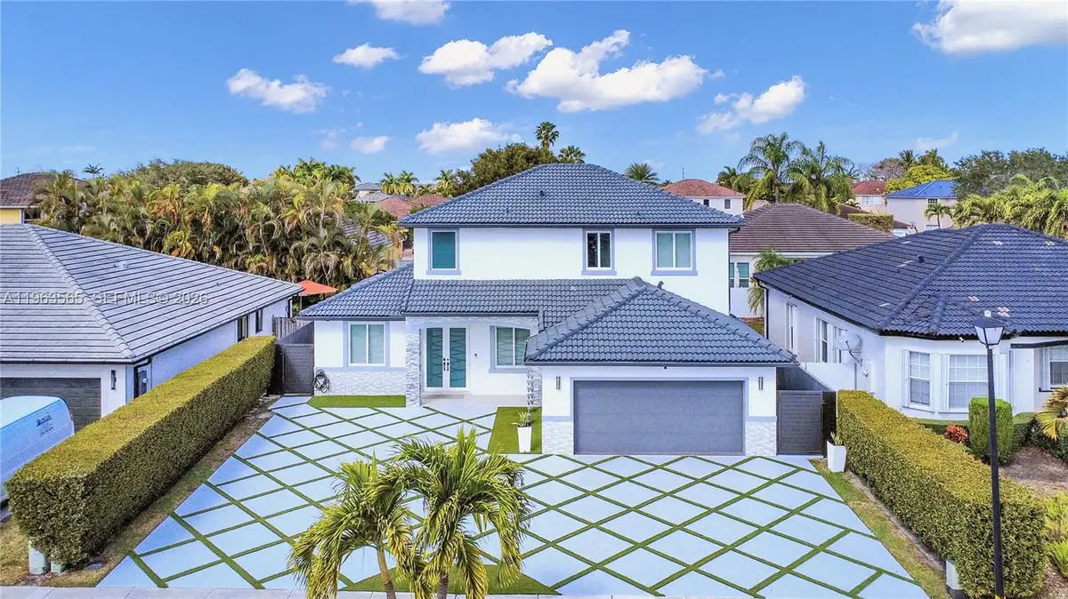 15967 SW 141st St, Miami, FL 33196 - Image #1