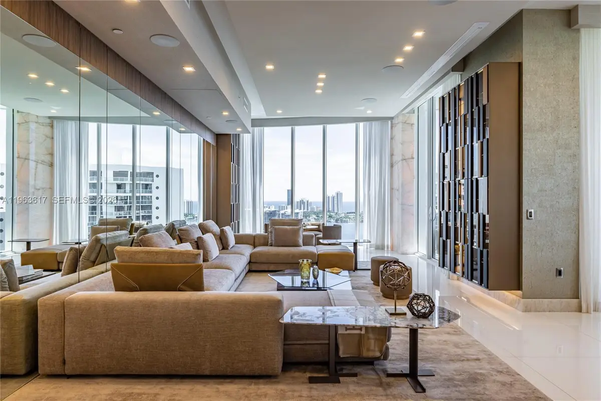 4100 Island Blvd #PH-1, Aventura, FL 33160 - #1