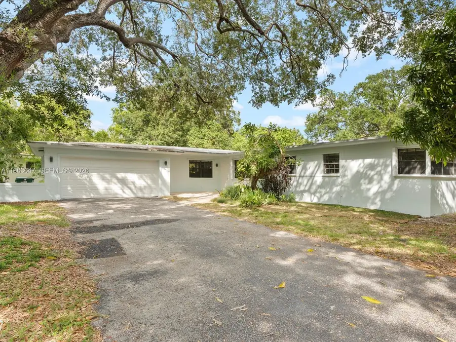 9315 SW 72nd Ave, Pinecrest, FL 33156 - #2