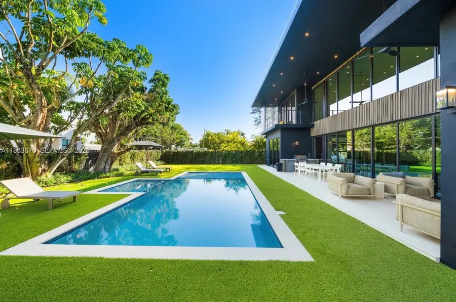 19701 NE 21st Ct, Miami, FL 33179 - #2