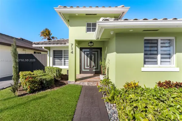 714 NW 134th Pl, Miami, FL 33182