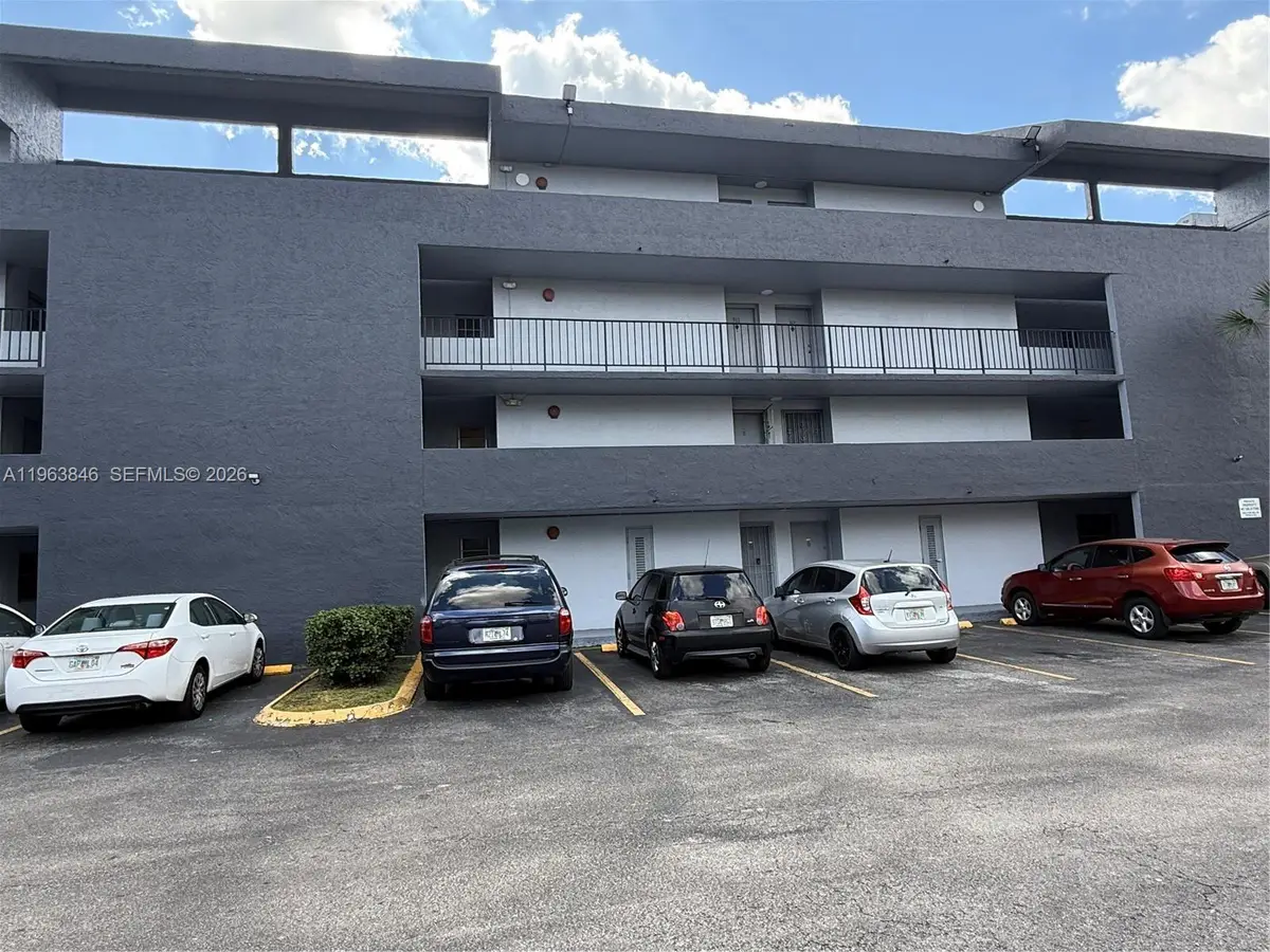 8821 W Flagler St #411, Miami, FL 33174 - Image #1