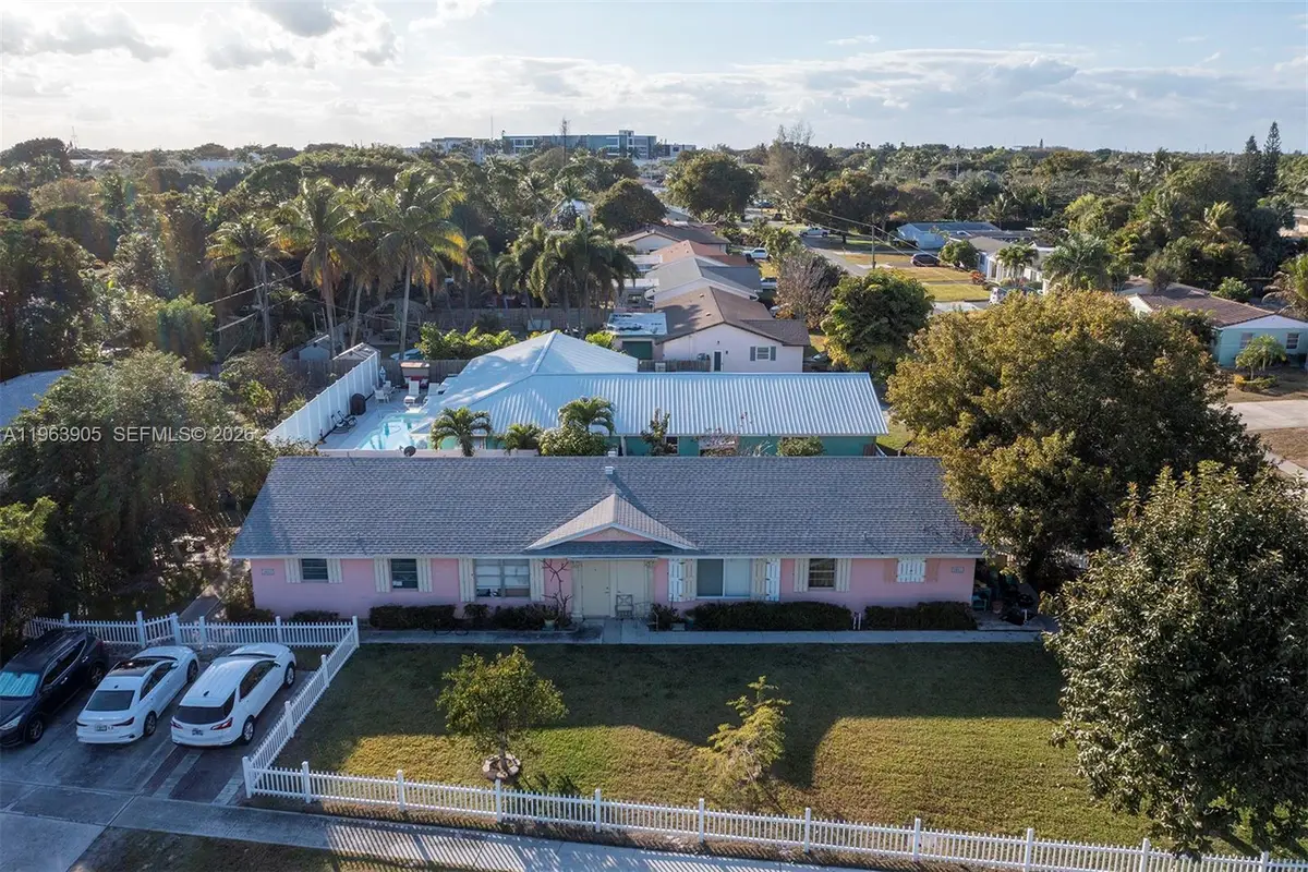 2651 SE 2nd St, Boynton Beach, FL 33435 - #1