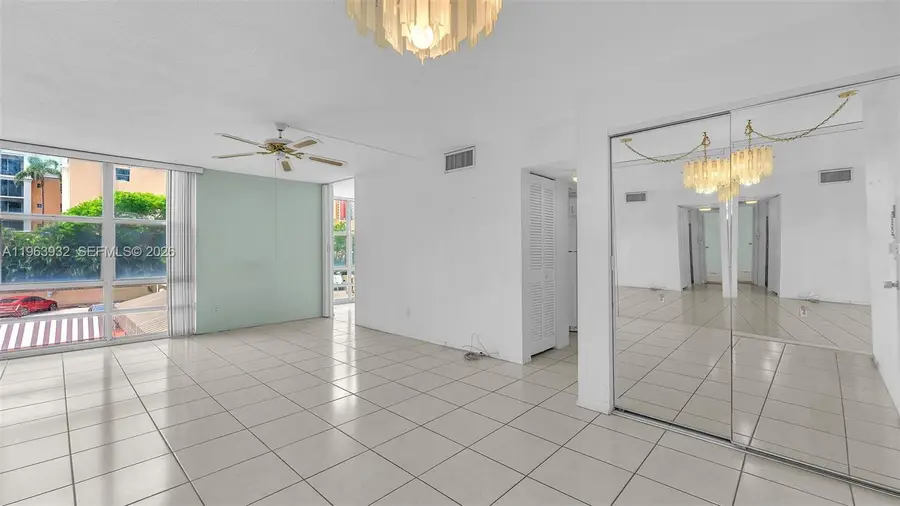200 172nd St #222, Sunny Isles Beach, FL 33160 - #3