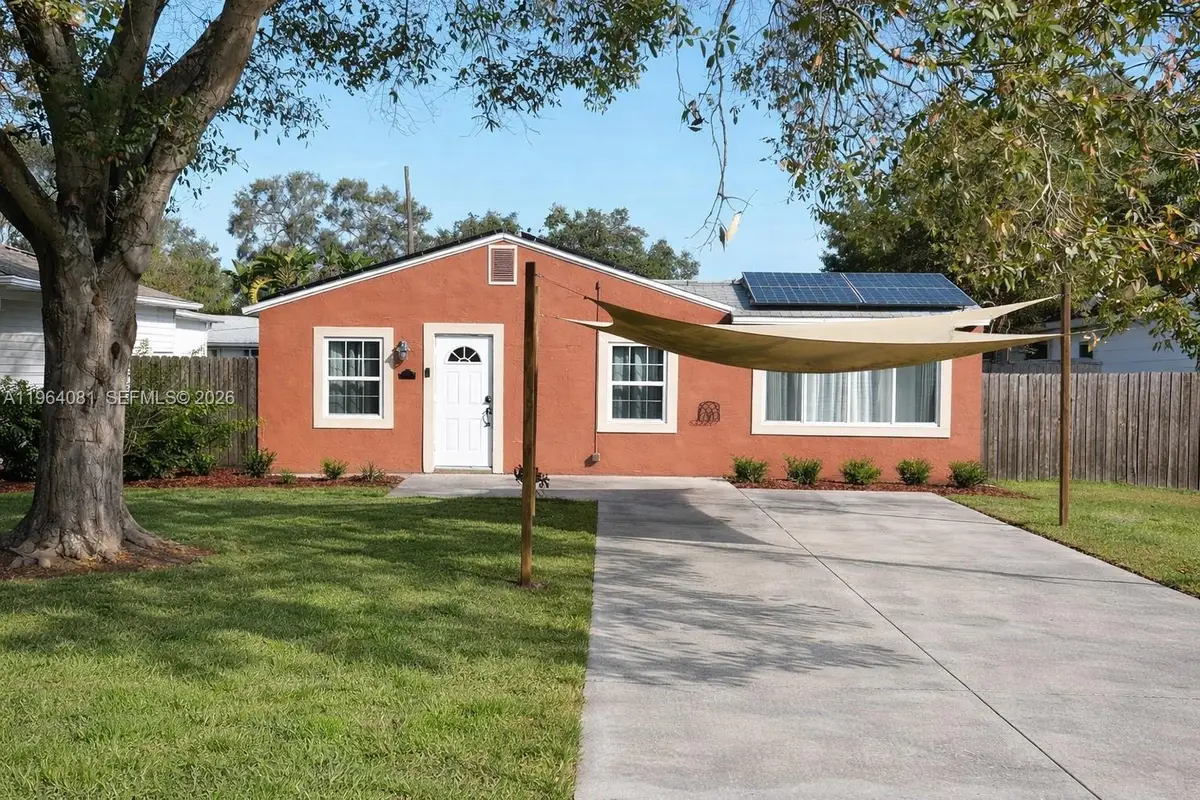 5613 N 19th Ave S, Gulfport, FL 33707 - #1