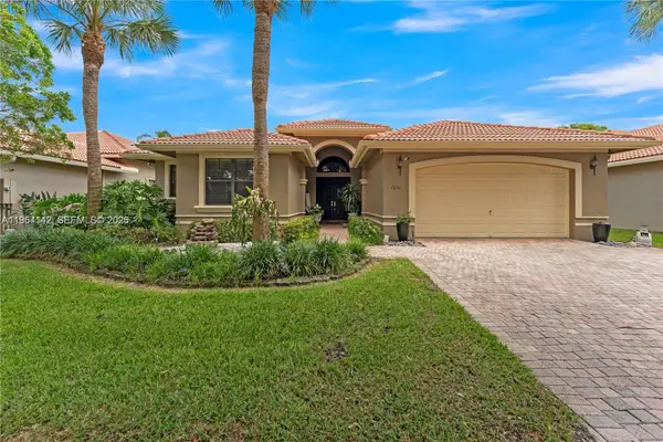 7651 Via Grande, Boynton Beach, FL 33437