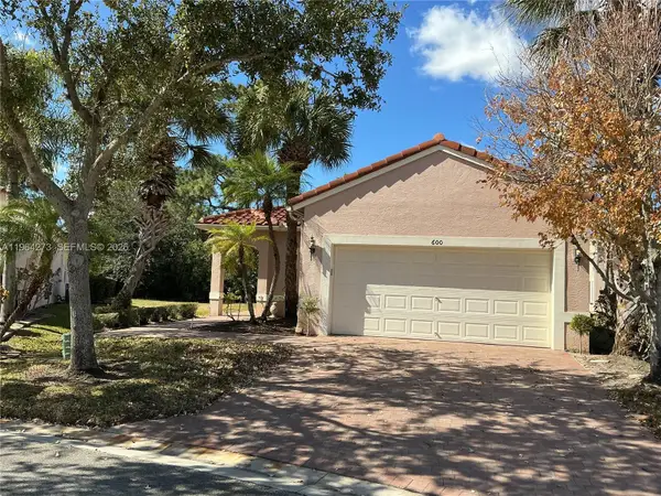 600 NW Treves Ct, Port St Lucie, FL 34986